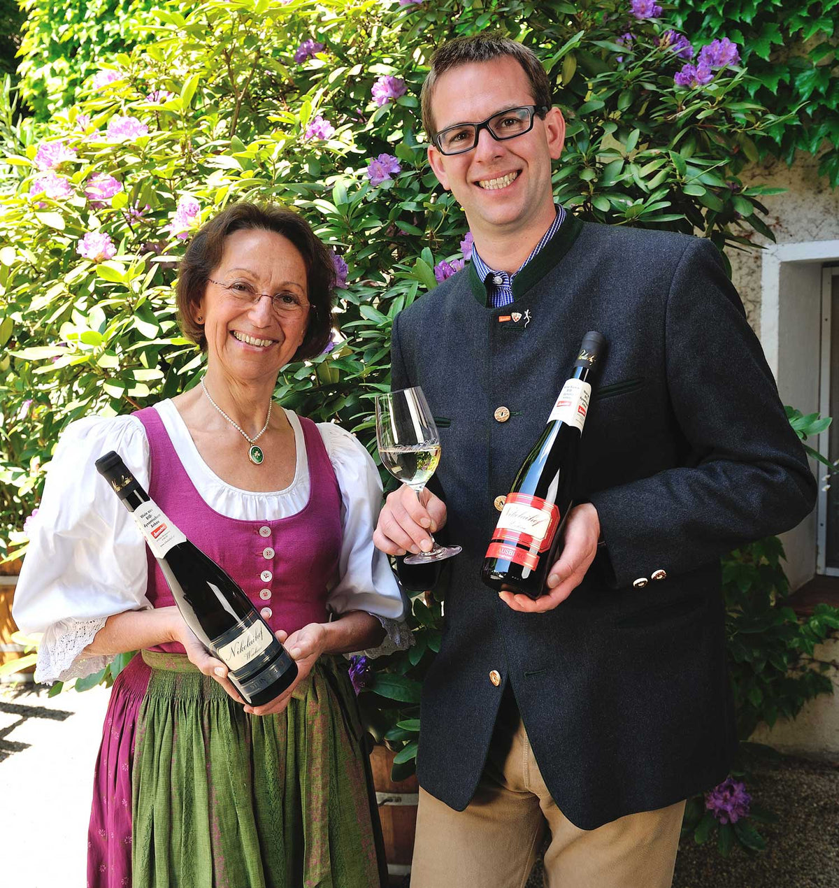 Christine Saahs mit Sohn Nikolaus vom Weingut Nikolaihof