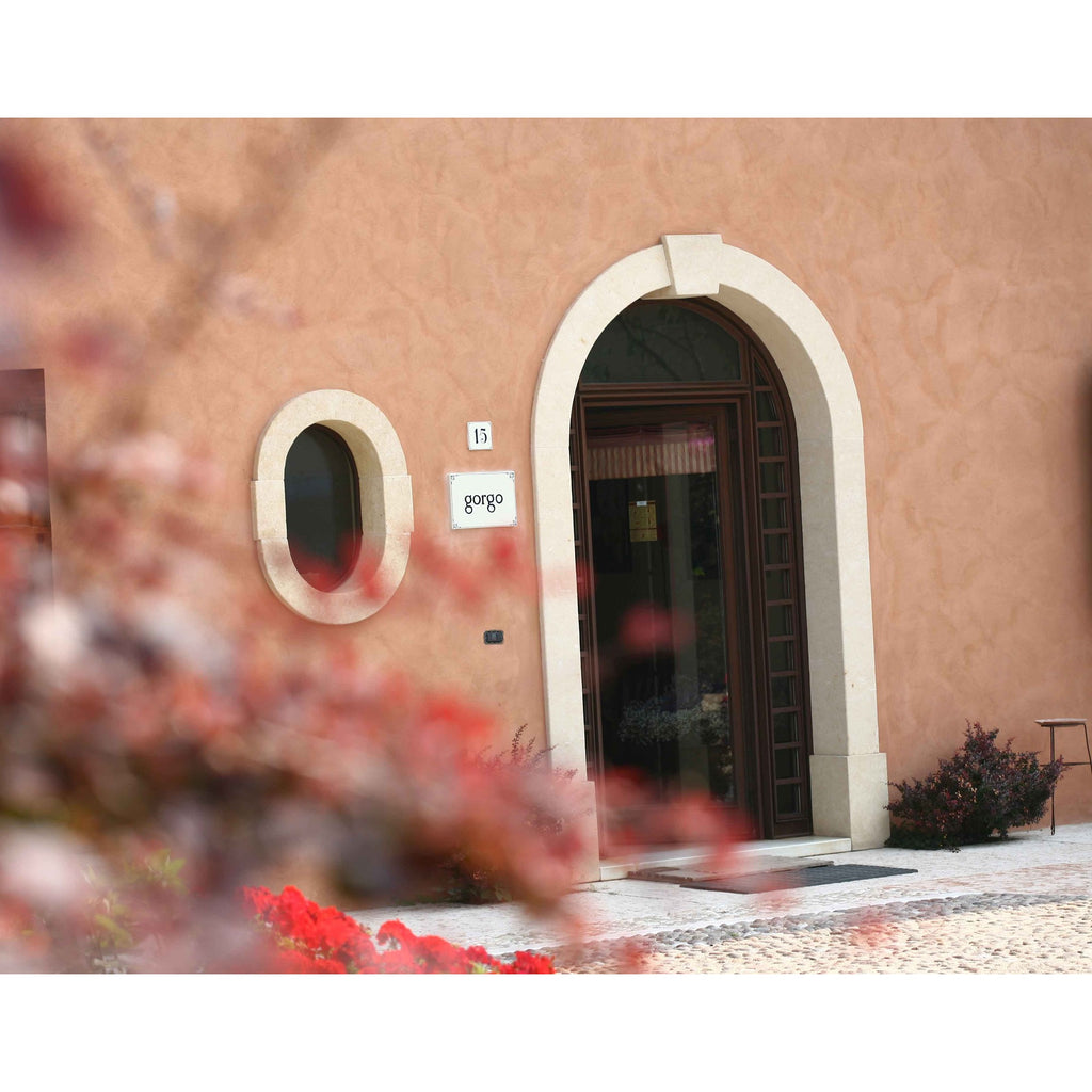 Weingut_Gorgo_EingangTmBV9AYXCJQkf