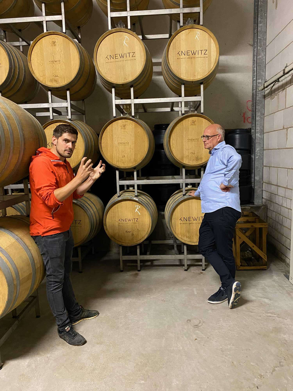 Michael Bode-Böckenhauer mit Tobias Knewitz im Fasskeller