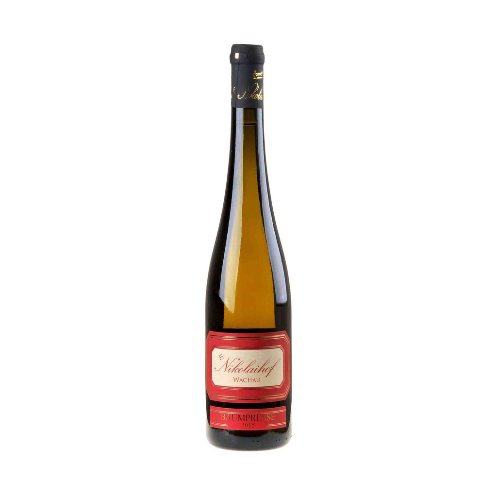 Nikolaihof Riesling Baumpresse im Weingebirge 2015